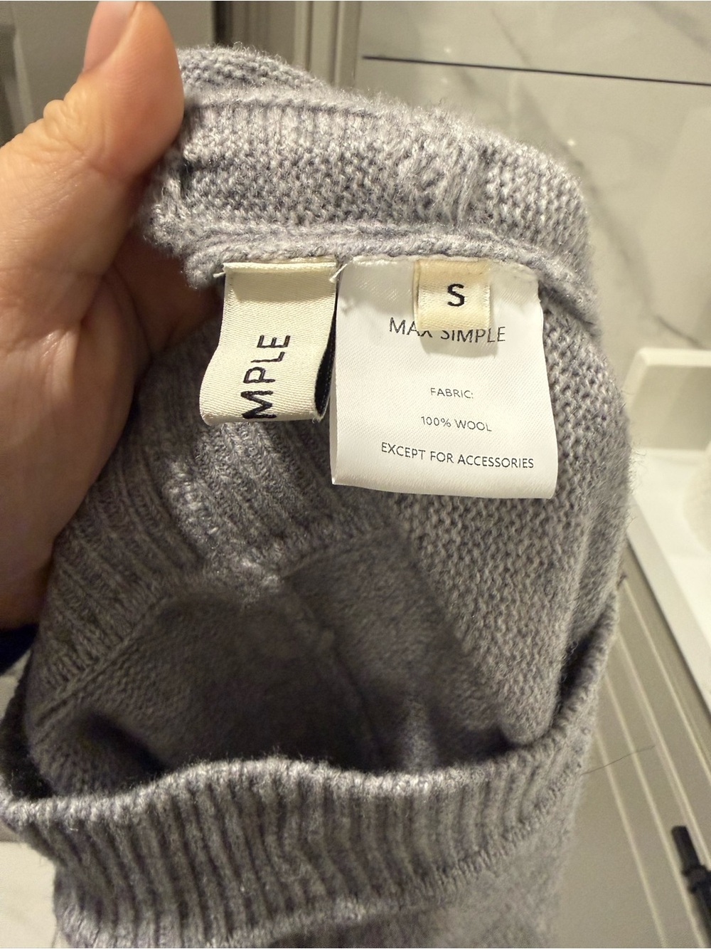 Max Simple Cashmere Lounge Set - Picture 4 of 4